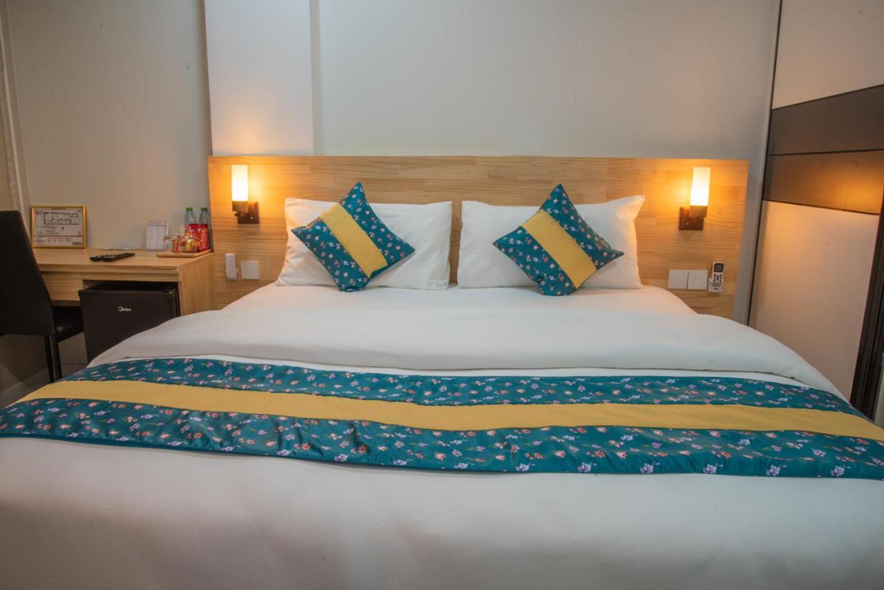 Tourist Inn Grand Malé Extérieur photo